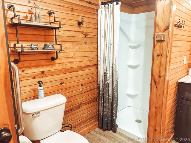 589 Mohawk Drive, Eufaula, OK 74432