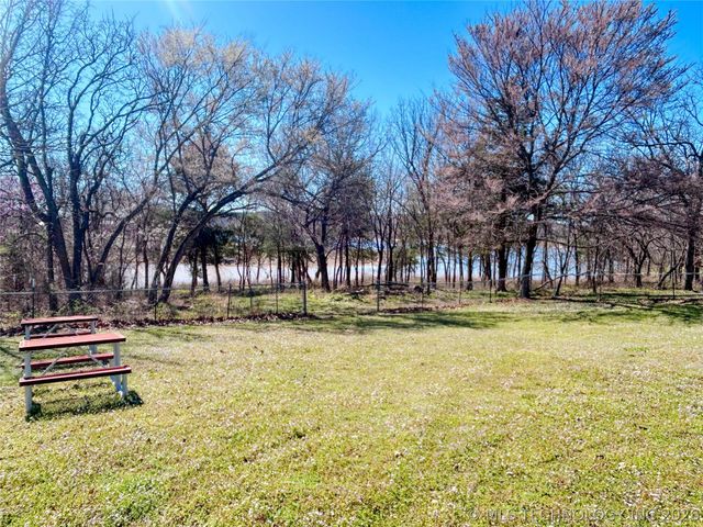 589 Mohawk Drive, Eufaula, OK 74432