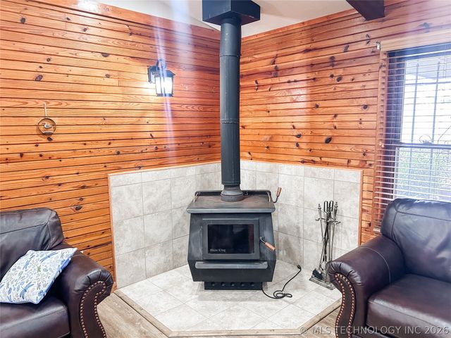 589 Mohawk Drive, Eufaula, OK 74432