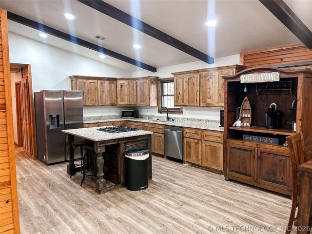 589 Mohawk Drive, Eufaula, OK 74432