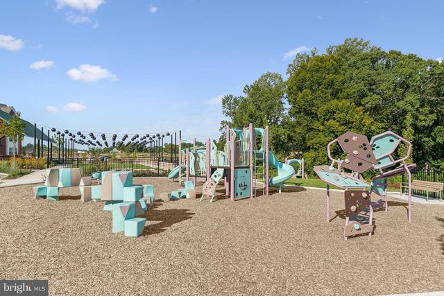 2924 BLUE SKIES LN, Upper Marlboro, MD 20774