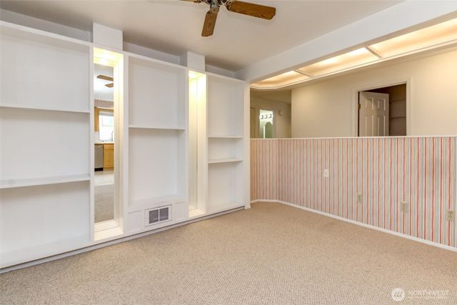 235 S 329th Lane, Federal Way, WA 98003