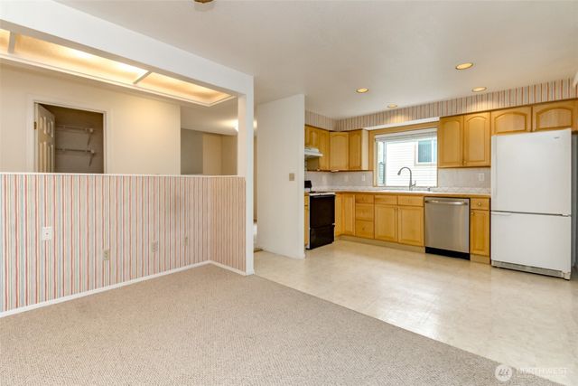 235 S 329th Lane, Federal Way, WA 98003