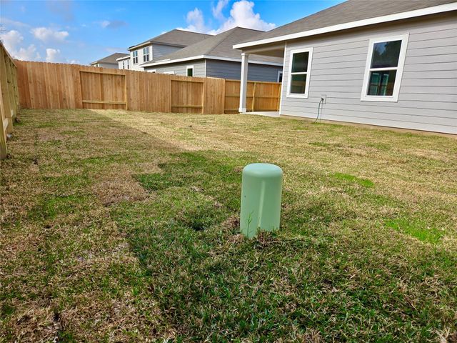 31247 Gayle Prairie Oaks Street, Waller, TX 77484