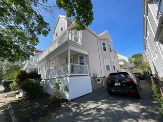 1049 Broadway 1, Somerville, MA 02144