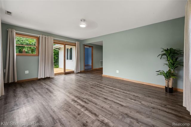 619 Elizabeth Street, Milford Village, MI 48381