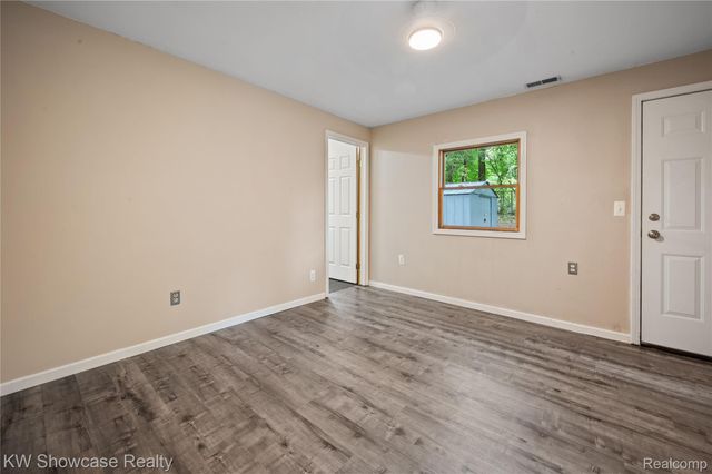 619 Elizabeth Street, Milford Village, MI 48381