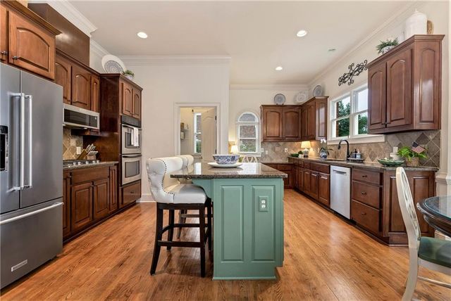 7329 Lake Walton Boulevard, Covington, GA 30014