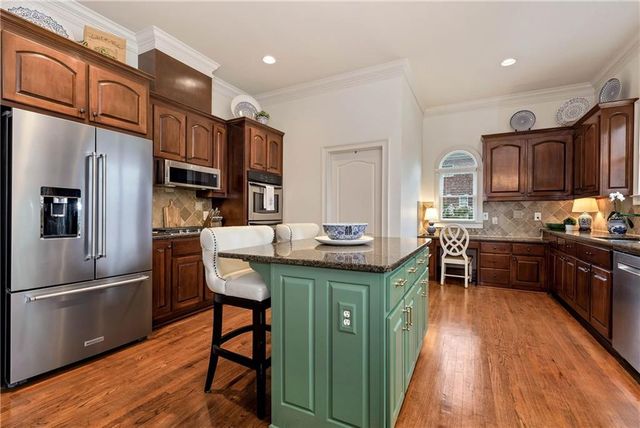 7329 Lake Walton Boulevard, Covington, GA 30014