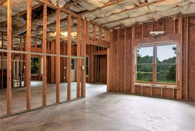 7329 Lake Walton Boulevard, Covington, GA 30014