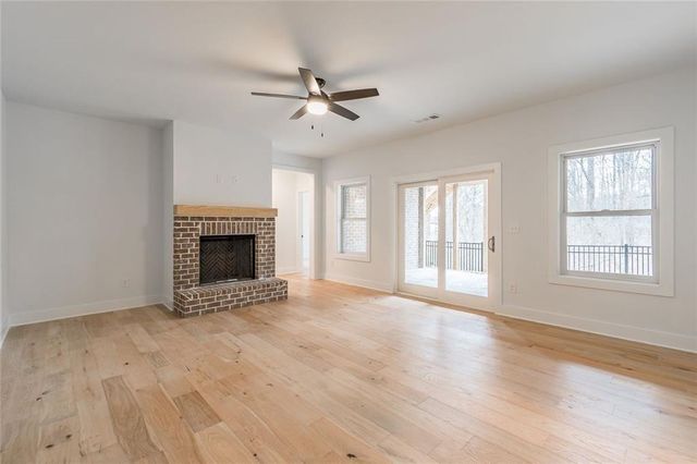5812 Swinging Gate Road, Gainesville, GA 30506