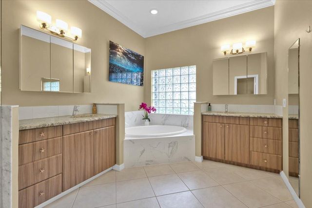 8332 Belfry Place, Port St. Lucie, FL 34986