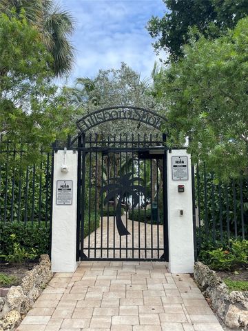 2605 Bay Drive, Pompano Beach, FL 33062