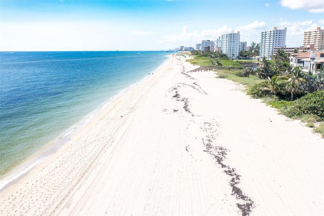 2605 Bay Drive, Pompano Beach, FL 33062