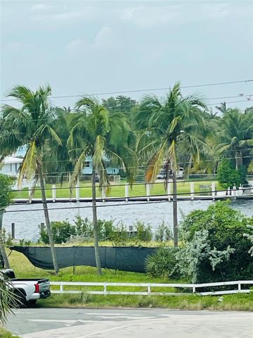 2605 Bay Drive, Pompano Beach, FL 33062