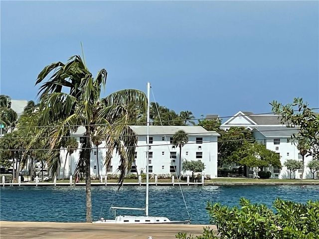 2605 Bay Drive, Pompano Beach, FL 33062