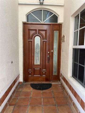 2605 Bay Drive, Pompano Beach, FL 33062