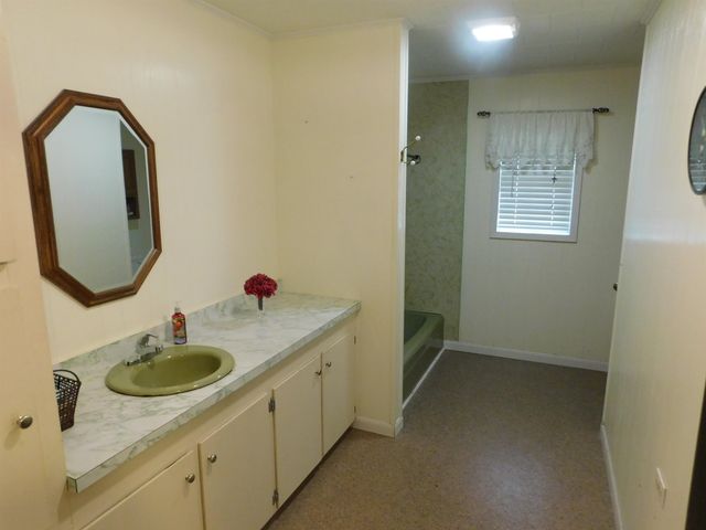 121 West 197th Street, Galliano, LA 70354