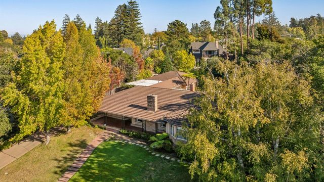 1735 Crockett Lane, Hillsborough, CA 94010