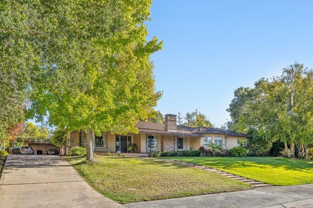 1735 Crockett Lane, Hillsborough, CA 94010