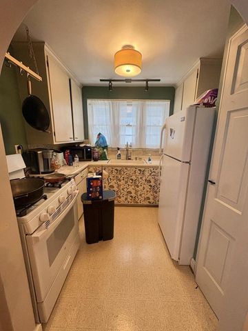 528 N 63rd STREET, Wauwatosa, WI 53213