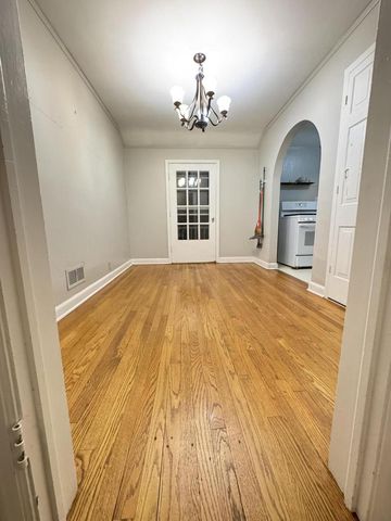 528 N 63rd STREET, Wauwatosa, WI 53213
