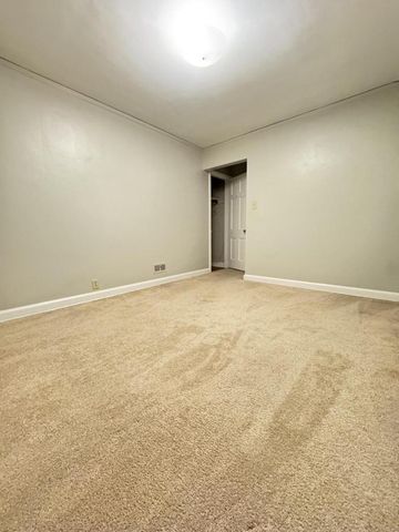 528 N 63rd STREET, Wauwatosa, WI 53213
