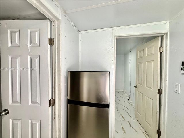 950 NW 109th St Rear, Miami, FL 33168