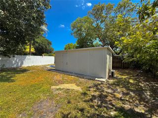 950 NW 109th St Rear, Miami, FL 33168