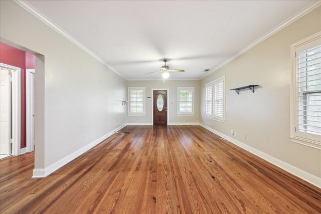 321 W 13th Street, Houston, TX 77008