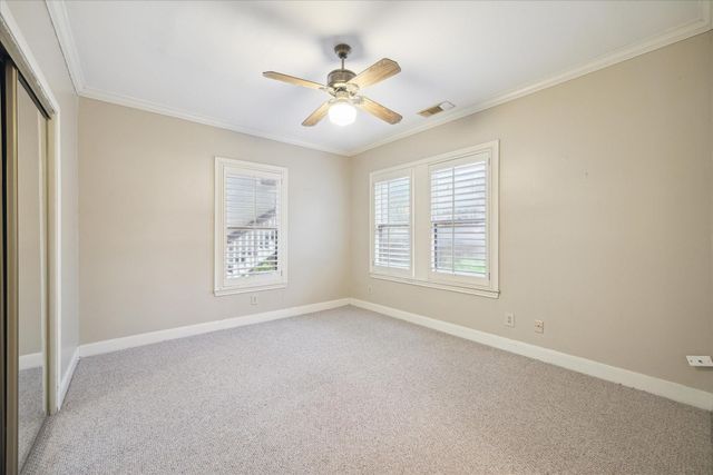 321 W 13th Street, Houston, TX 77008