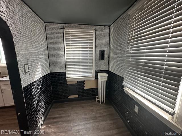 17127 San Juan Dr, Detroit, MI 48221