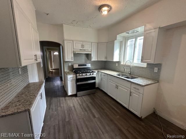 17127 San Juan Dr, Detroit, MI 48221