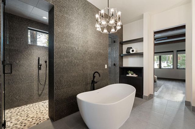 9400 Heartwood Drive, Truckee, CA 96161