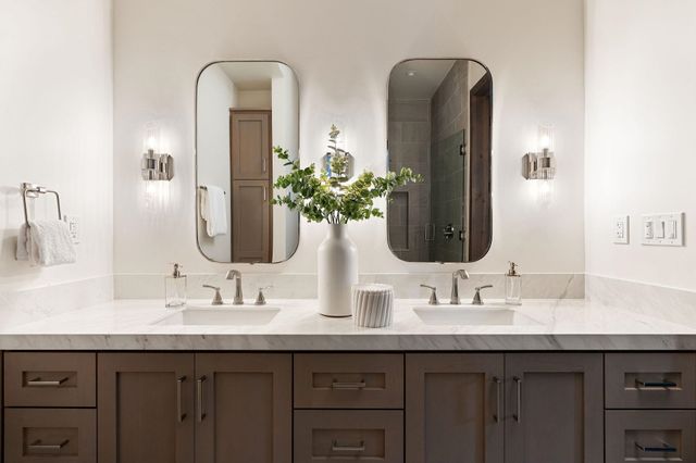 9400 Heartwood Drive, Truckee, CA 96161