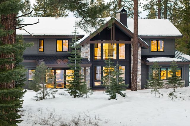 9400 Heartwood Drive, Truckee, CA 96161