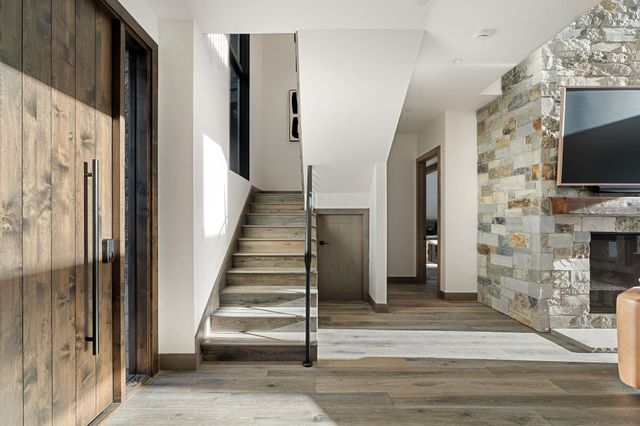 9400 Heartwood Drive, Truckee, CA 96161