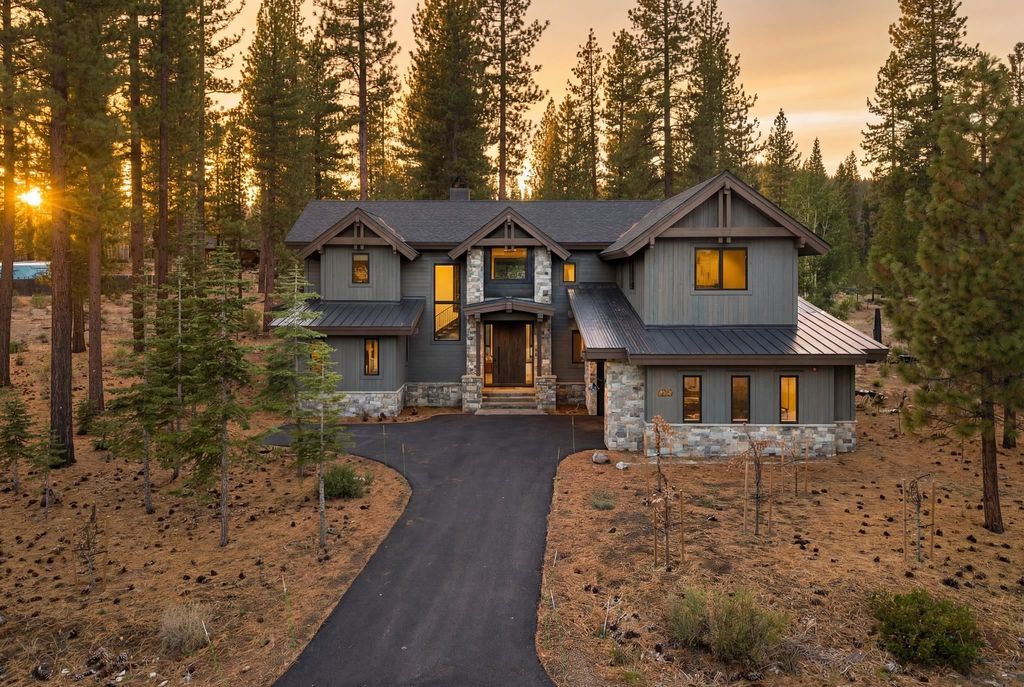 9400 Heartwood Drive, Truckee, CA 96161