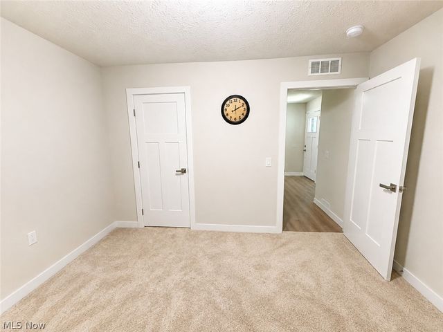 168 Eagle Circle, Amherst, OH 44001
