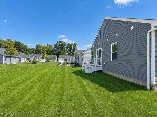 168 Eagle Circle, Amherst, OH 44001