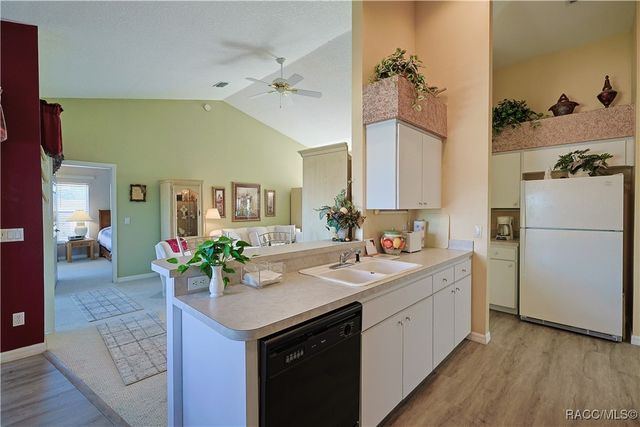 3719 E Lake Todd Drive, Hernando, FL 34442