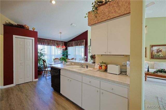 3719 E Lake Todd Drive, Hernando, FL 34442