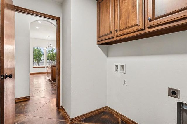 16105 Bravado Place, Edmond, OK 73013