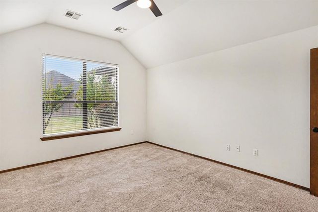 16105 Bravado Place, Edmond, OK 73013