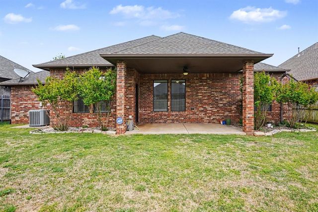 16105 Bravado Place, Edmond, OK 73013
