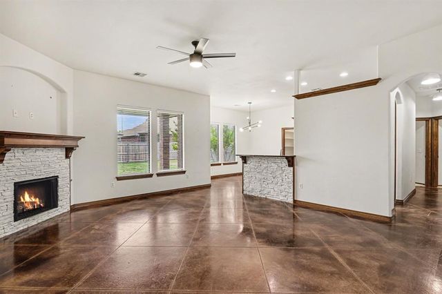 16105 Bravado Place, Edmond, OK 73013