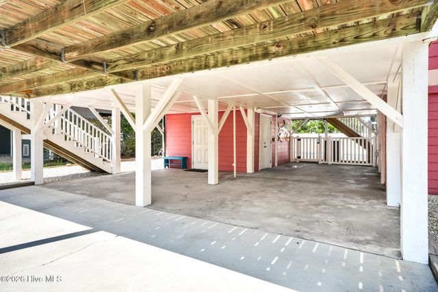 109 Frigate Drive, Supply, NC 28462