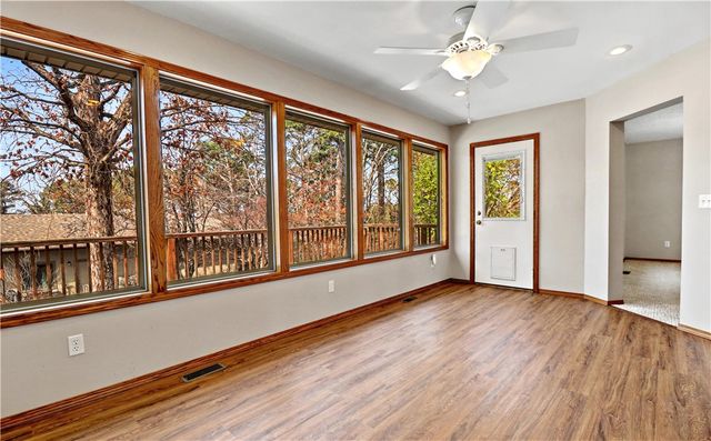 6 Banbury Lane, Bella Vista, AR 72714