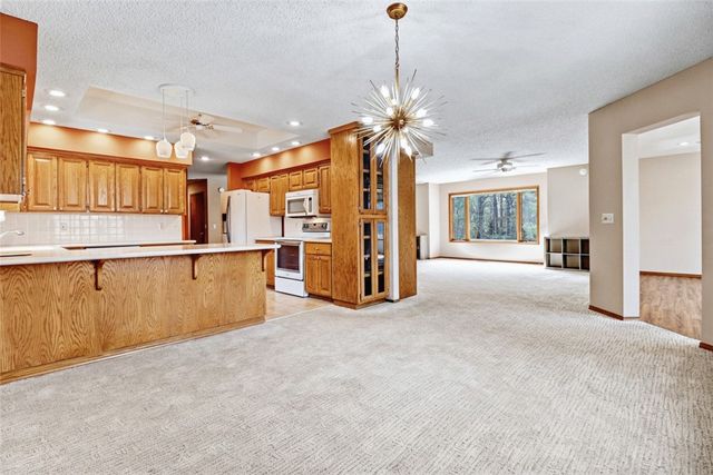 6 Banbury Lane, Bella Vista, AR 72714