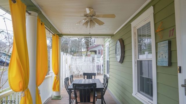 17 Main St, Lebanon Boro, NJ 08833